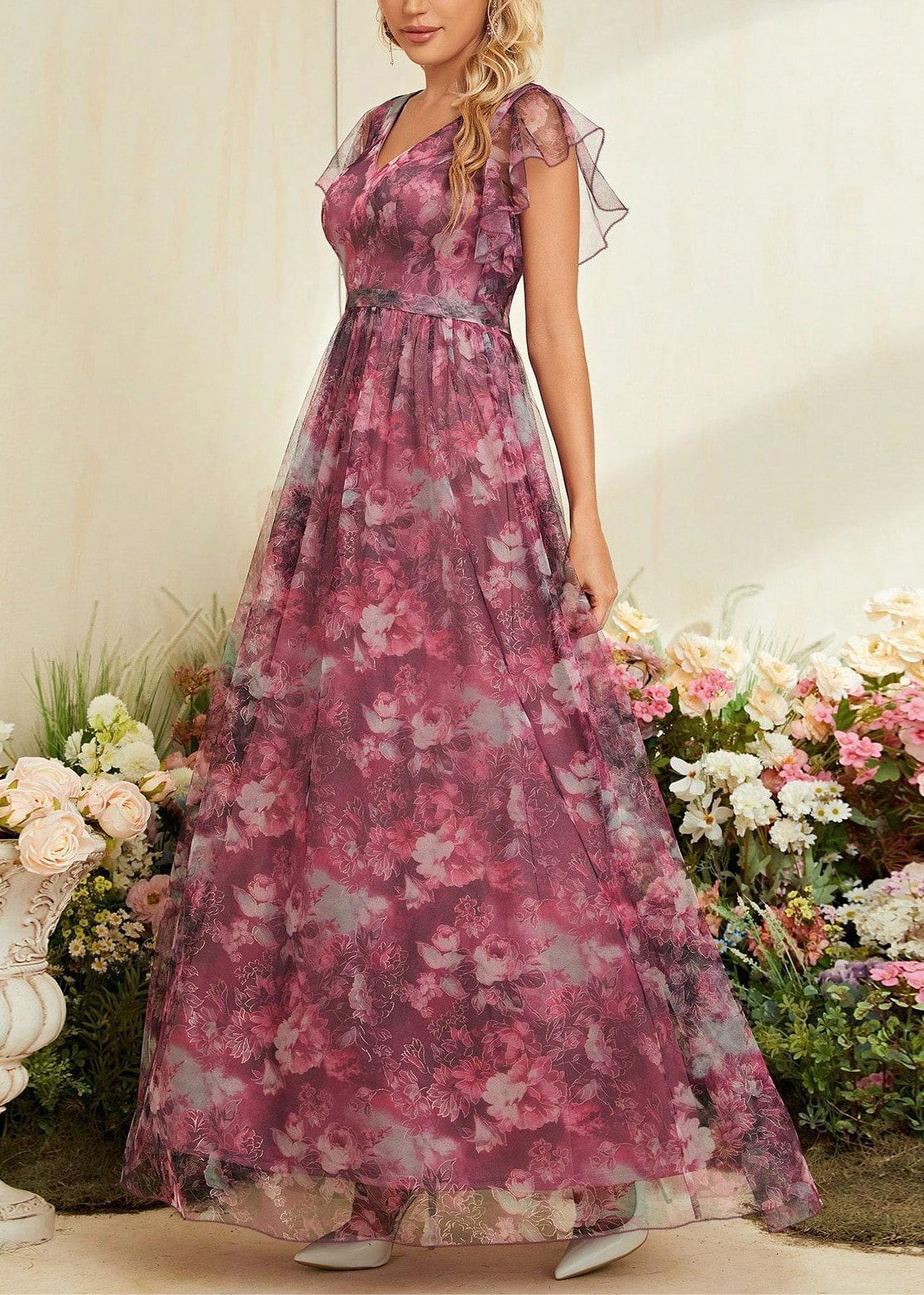 Classic Vintage Dress with a Flattering Fit