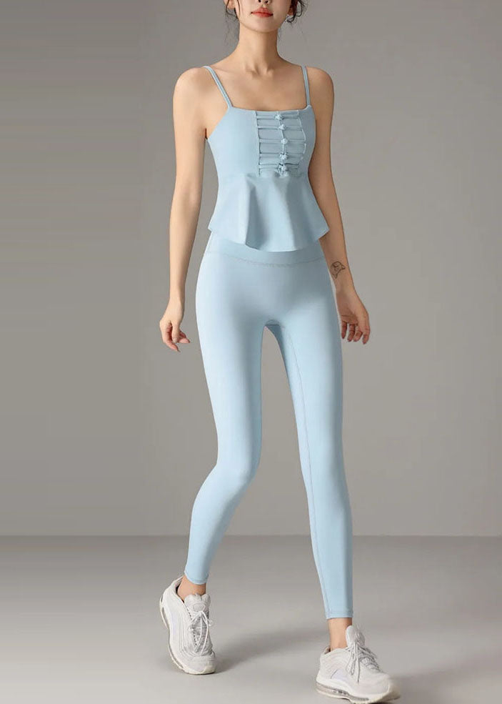Classic Vintage Top with a Flattering Fit