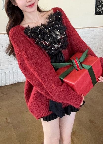Well Tailored Sweater with a Graceful Silhouette