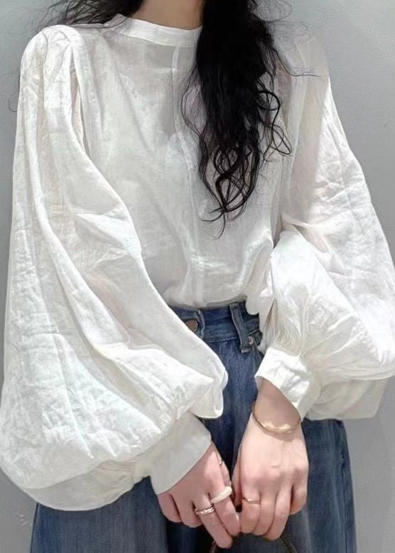Well Tailored Shirt with a Graceful Silhouette