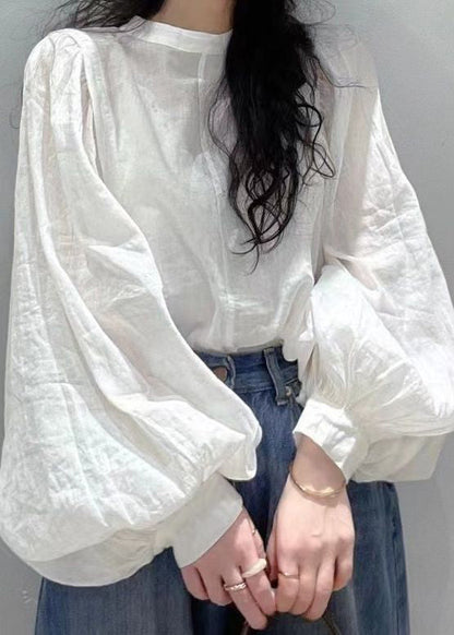 Well Tailored Shirt with a Graceful Silhouette
