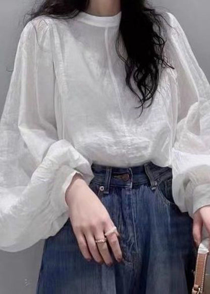 Well Tailored Shirt with a Graceful Silhouette