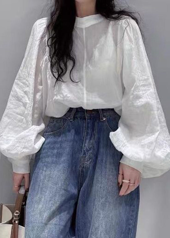 Well Tailored Shirt with a Graceful Silhouette