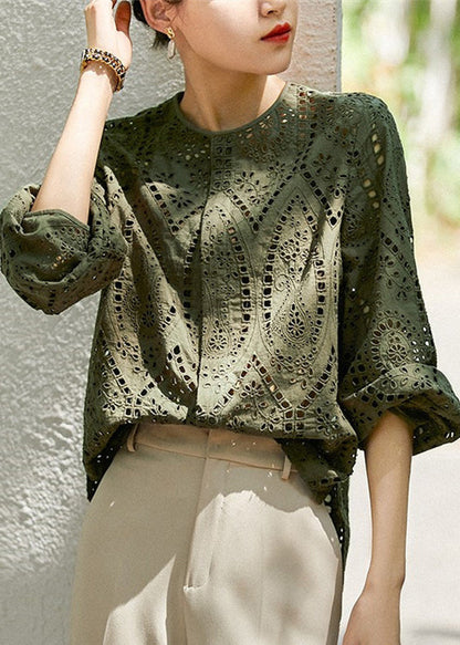 Polished Top with an Effortless Classic Look