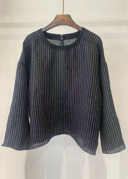 Gracefully Styled Blouse for Any Occasion