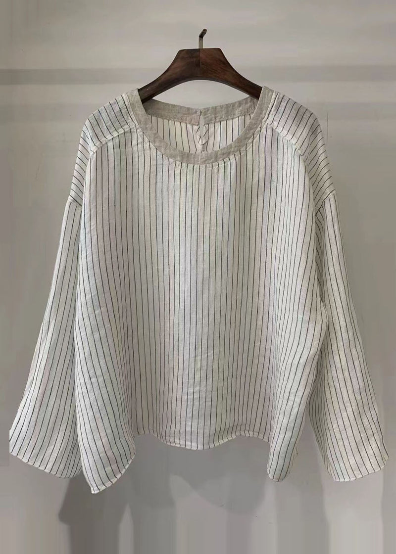 Gracefully Styled Blouse for Any Occasion