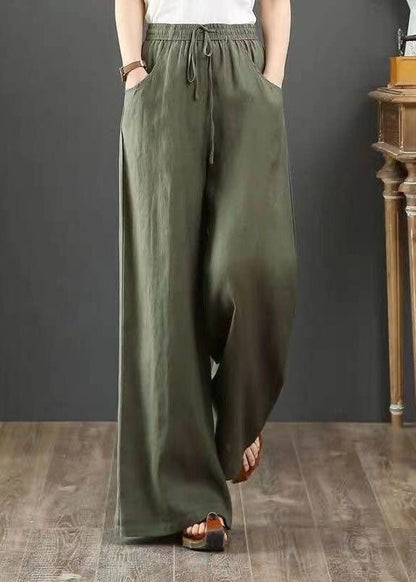 Classic Vintage Pants with a Flattering Fit