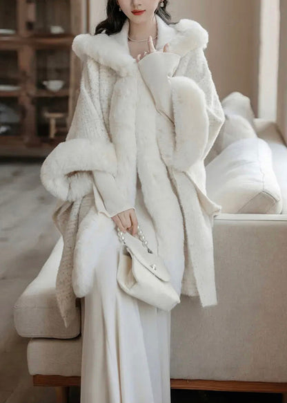 Effortlessly Elegant Cardigan with a Timeless Design