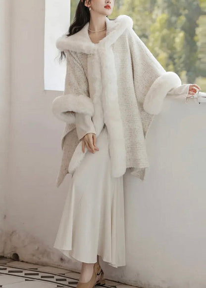 Effortlessly Elegant Cardigan with a Timeless Design