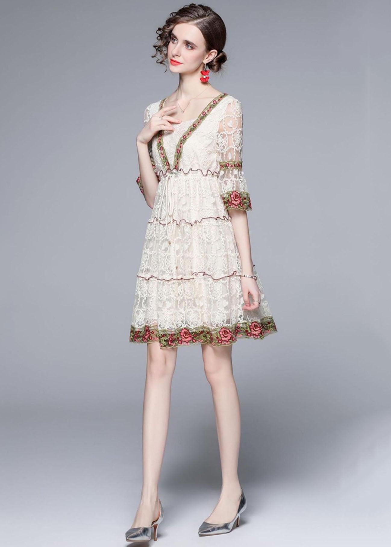 Gracefully Styled Dress for Any Occasion