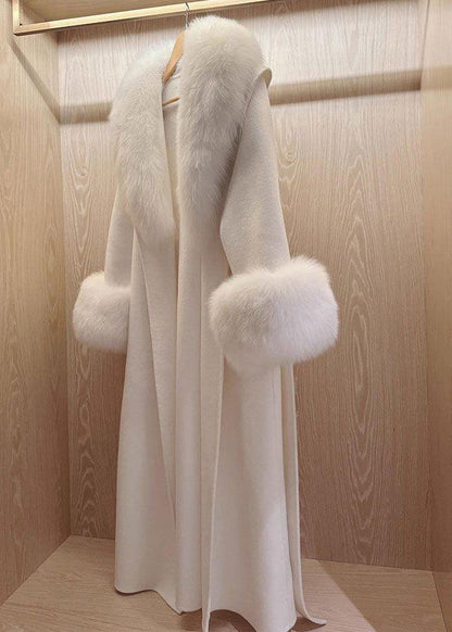 Beautifully Finished Coat in a Timeless Design