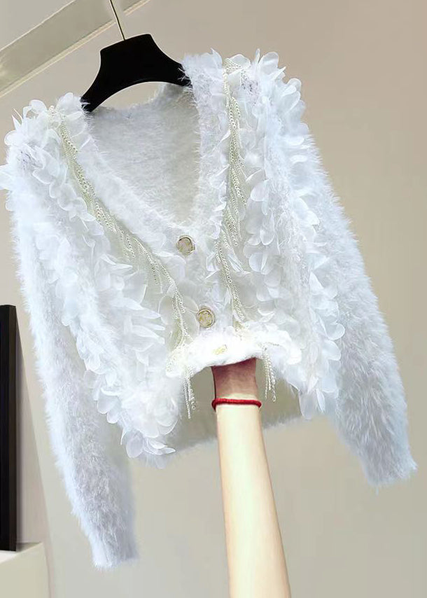Elegantly Styled Cardigan for Everyday Wear