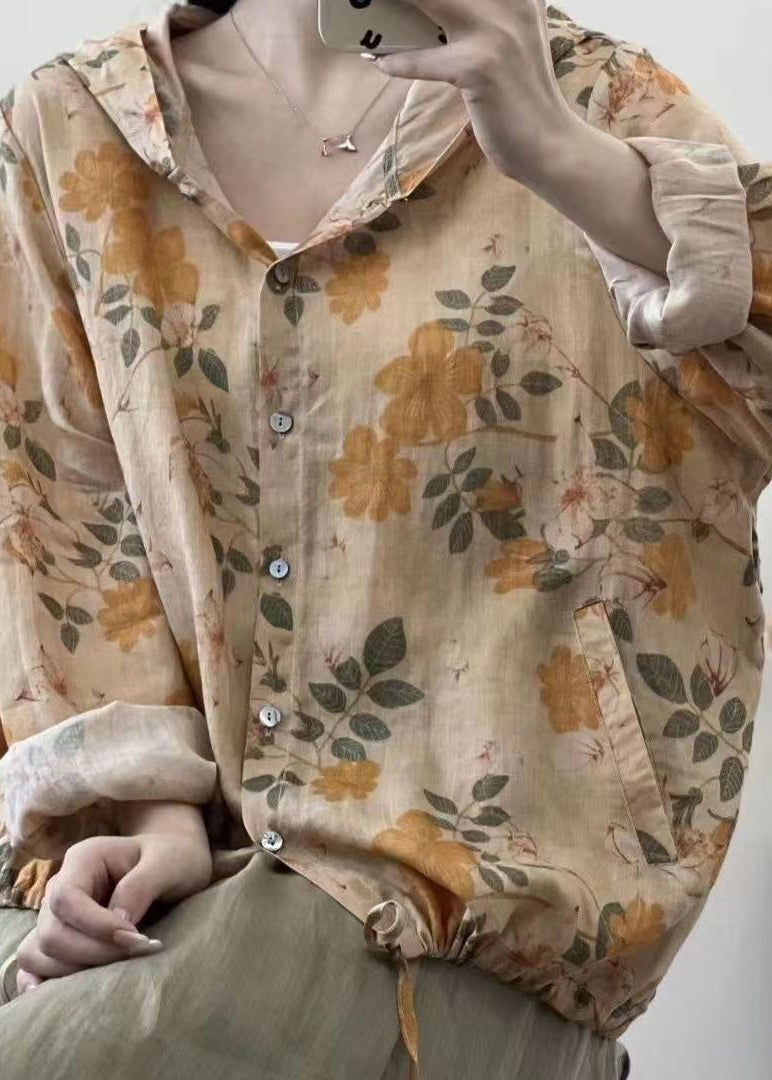 Classic Vintage Coat with a Flattering Fit