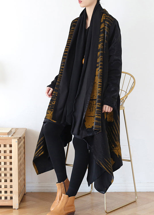 Gracefully Styled Coat for Any Occasion