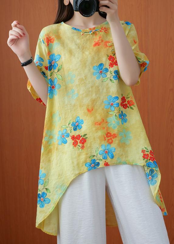A Vintage Style Blouse with Delicate Timeless Details