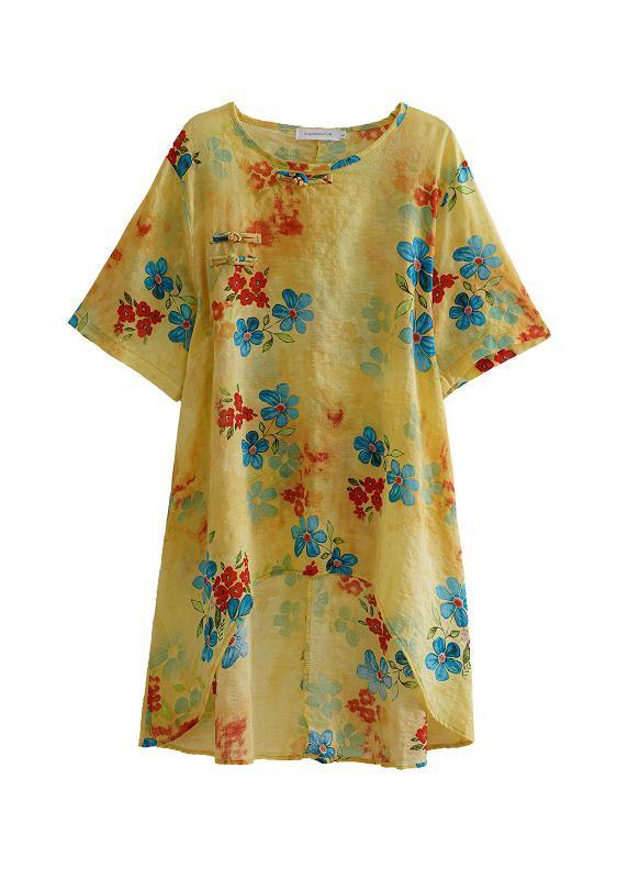 A Vintage Style Blouse with Delicate Timeless Details