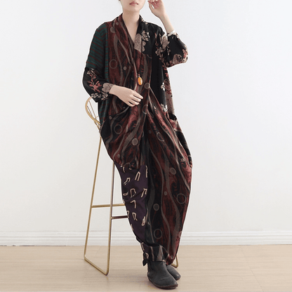 Classic Vintage & Enduringly Stylish Dress