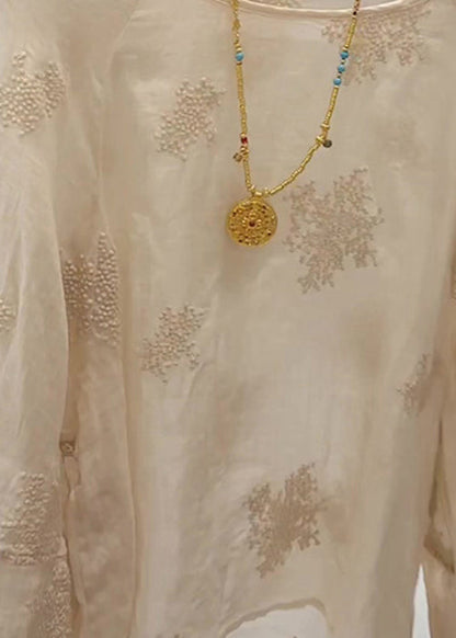 Gracefully Styled Blouse for Any Occasion