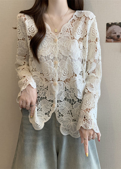 Effortlessly Elegant Cardigan with a Timeless Design
