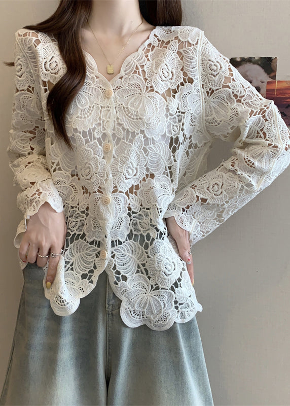 Effortlessly Elegant Cardigan with a Timeless Design
