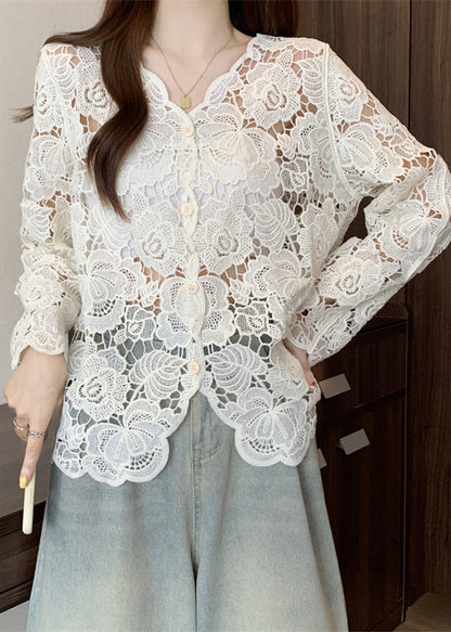 Effortlessly Elegant Cardigan with a Timeless Design