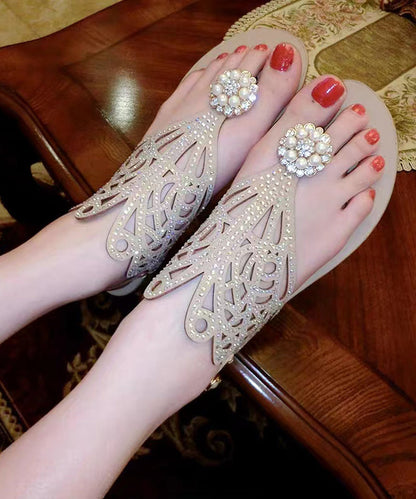 Graceful Orthopedic Sandals for Modern Look