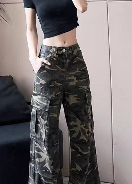A Vintage Style Pants with Delicate Timeless Details