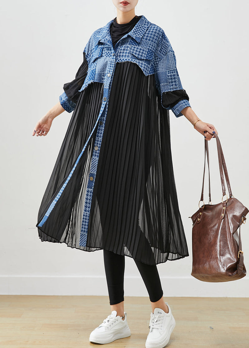 Classic Vintage Coat with a Flattering Fit