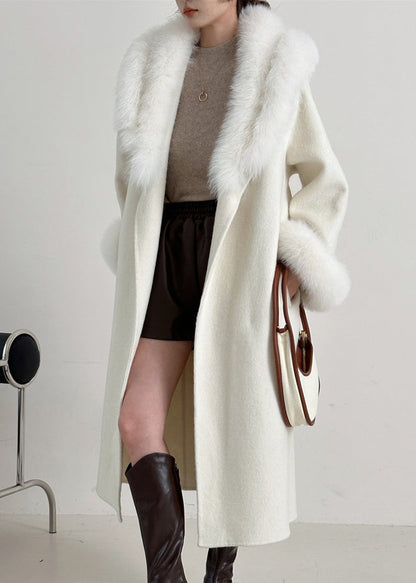 Gracefully Styled Coat for Any Occasion