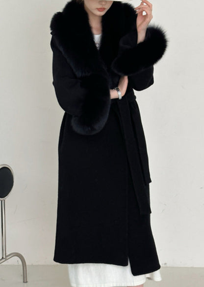 Gracefully Styled Coat for Any Occasion