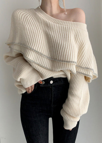Effortlessly Elegant Sweater with a Timeless Design