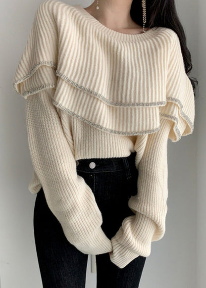 Effortlessly Elegant Sweater with a Timeless Design