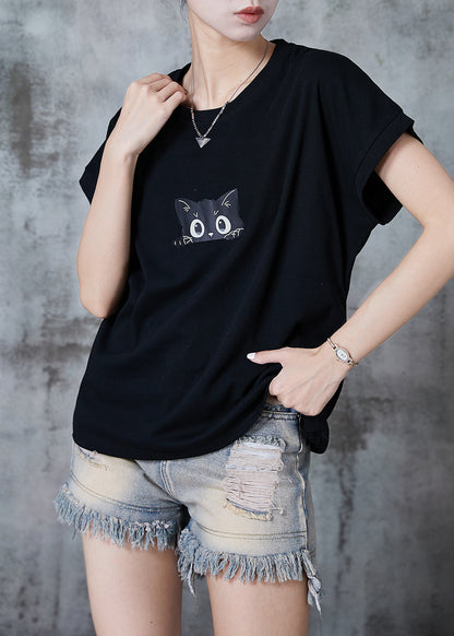 Classic Vintage Top with a Flattering Fit