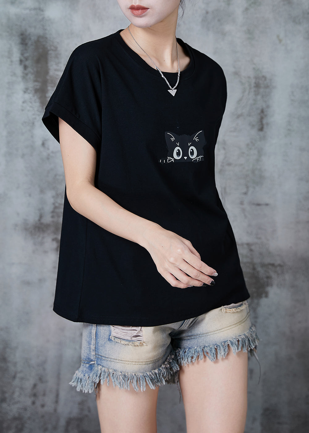 Classic Vintage Top with a Flattering Fit