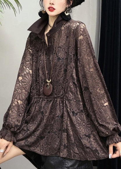 Classic Vintage Blouse with a Flattering Fit