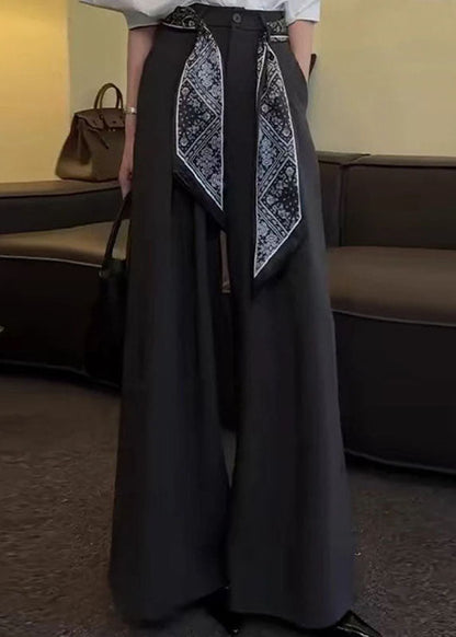 Beautifully Finished Pants in a Timeless Design