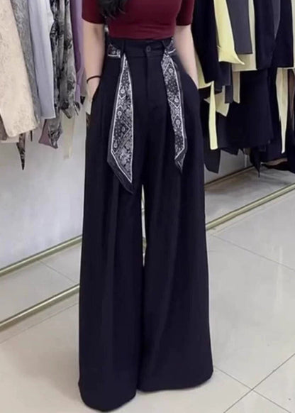 Beautifully Finished Pants in a Timeless Design