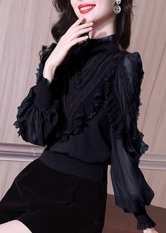 Classic Vintage Blouse with a Flattering Fit