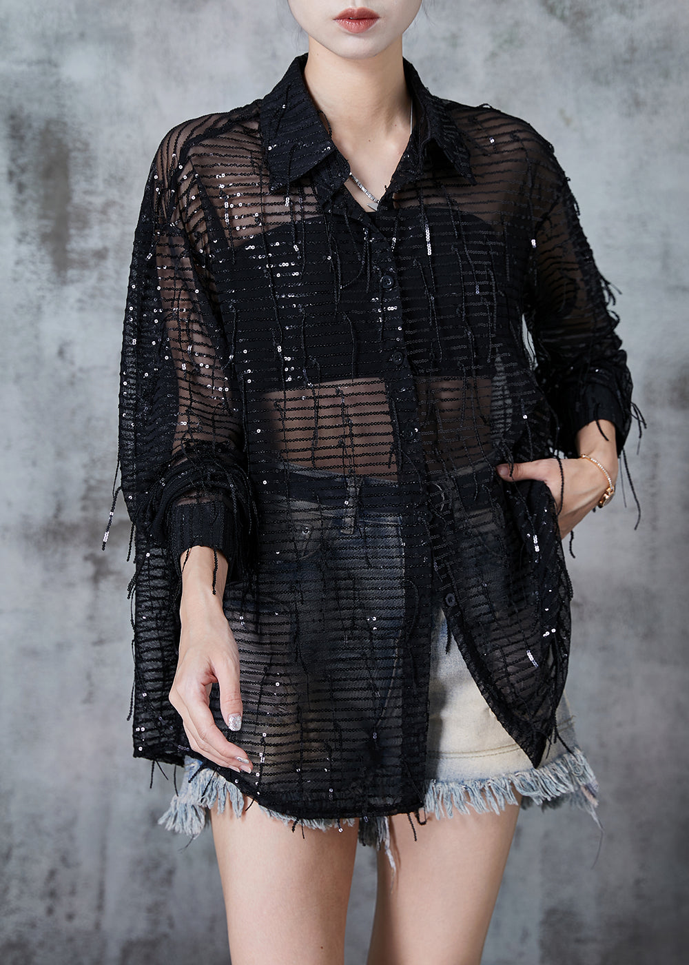 Beautifully Finished Top in a Timeless Design