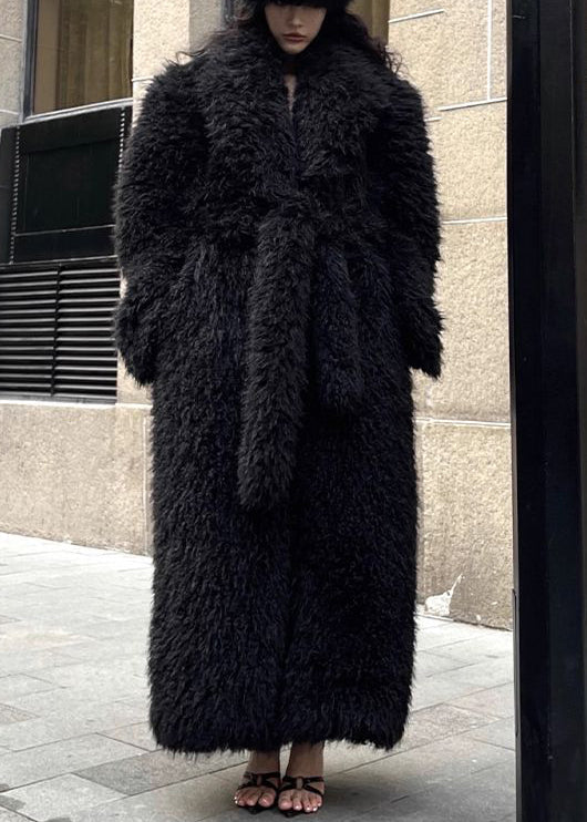 A Vintage Style Coat with Delicate Timeless Details