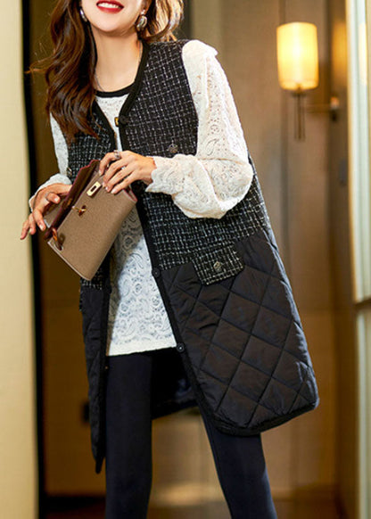 Well Tailored Coat with a Graceful Silhouette