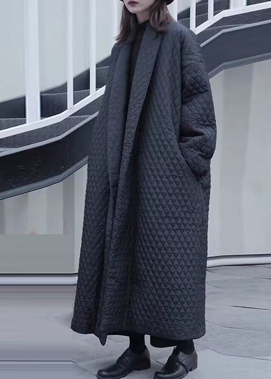 Effortlessly Elegant Coat with a Timeless Design