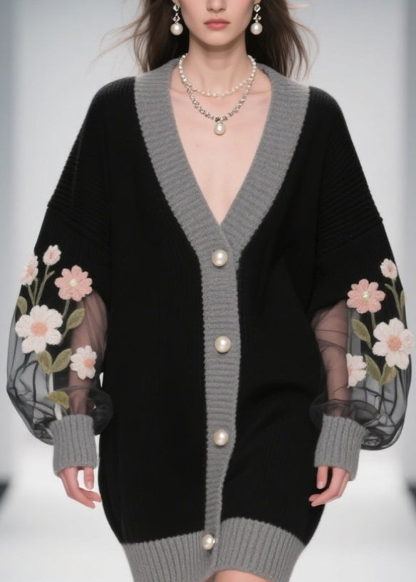 Elegantly Styled Cardigan for Everyday Wear