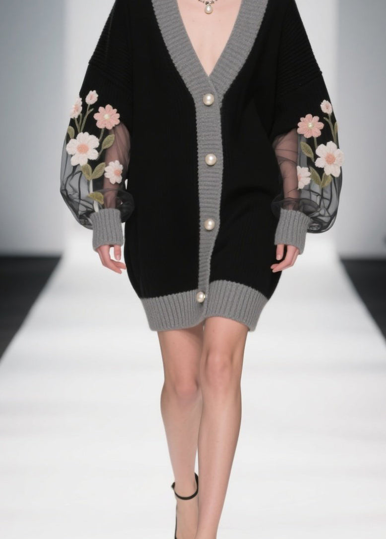 Elegantly Styled Cardigan for Everyday Wear