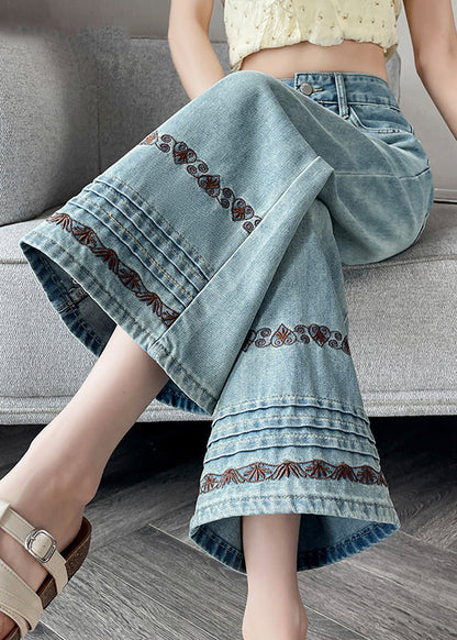 Well Tailored Pants with a Graceful Silhouette