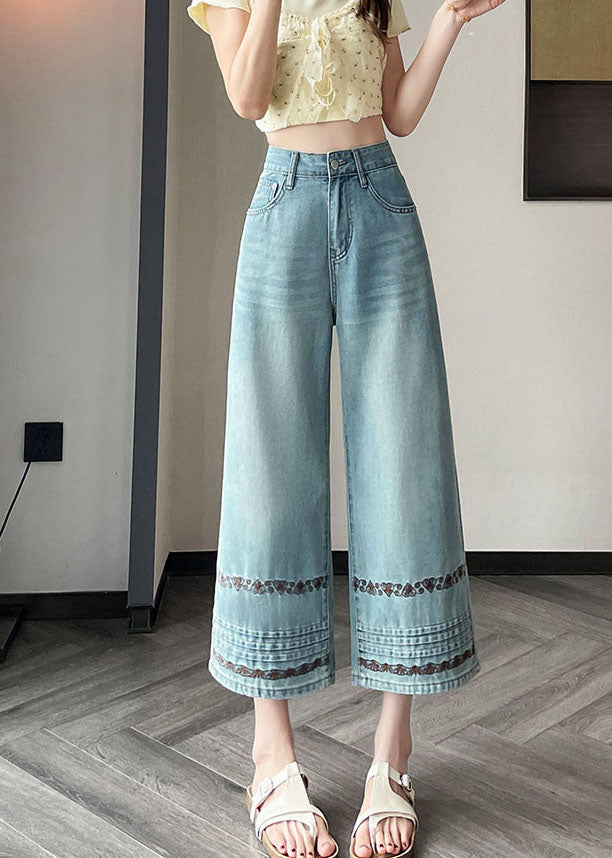 Well Tailored Pants with a Graceful Silhouette