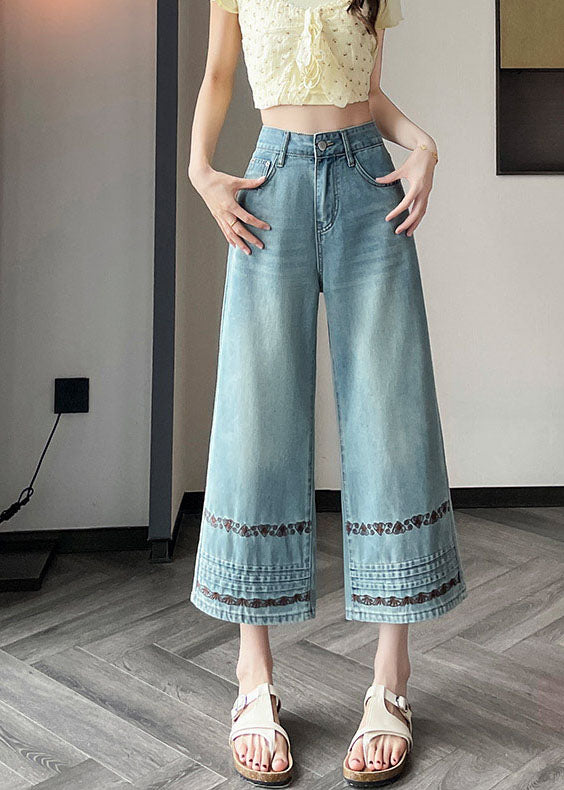Well Tailored Pants with a Graceful Silhouette