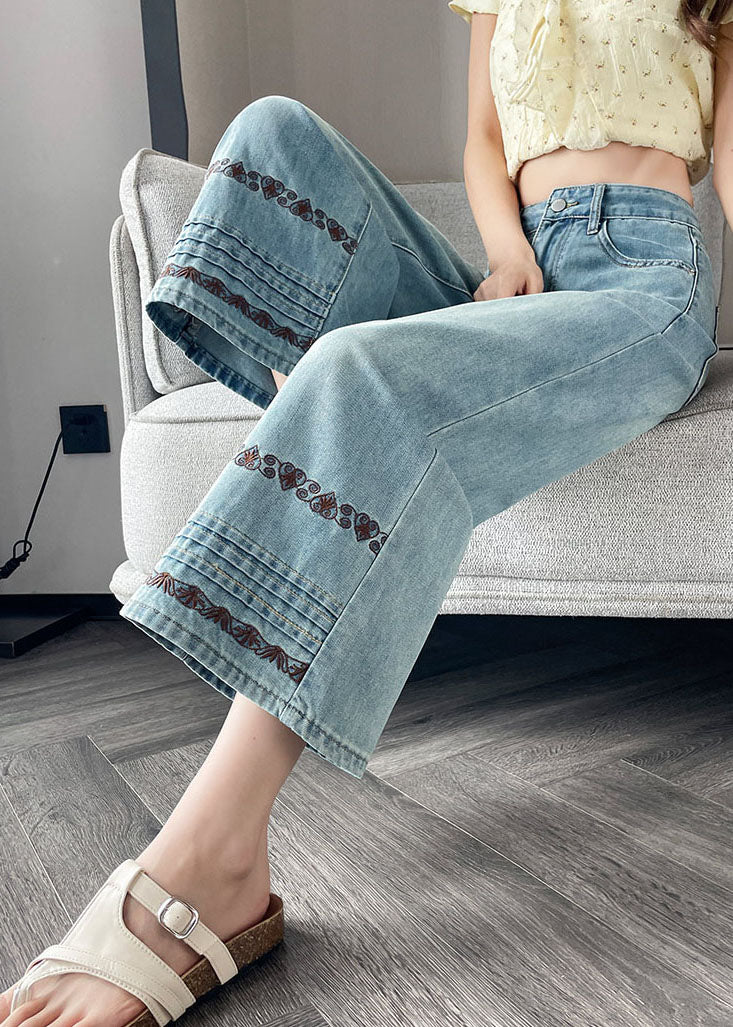 Well Tailored Pants with a Graceful Silhouette