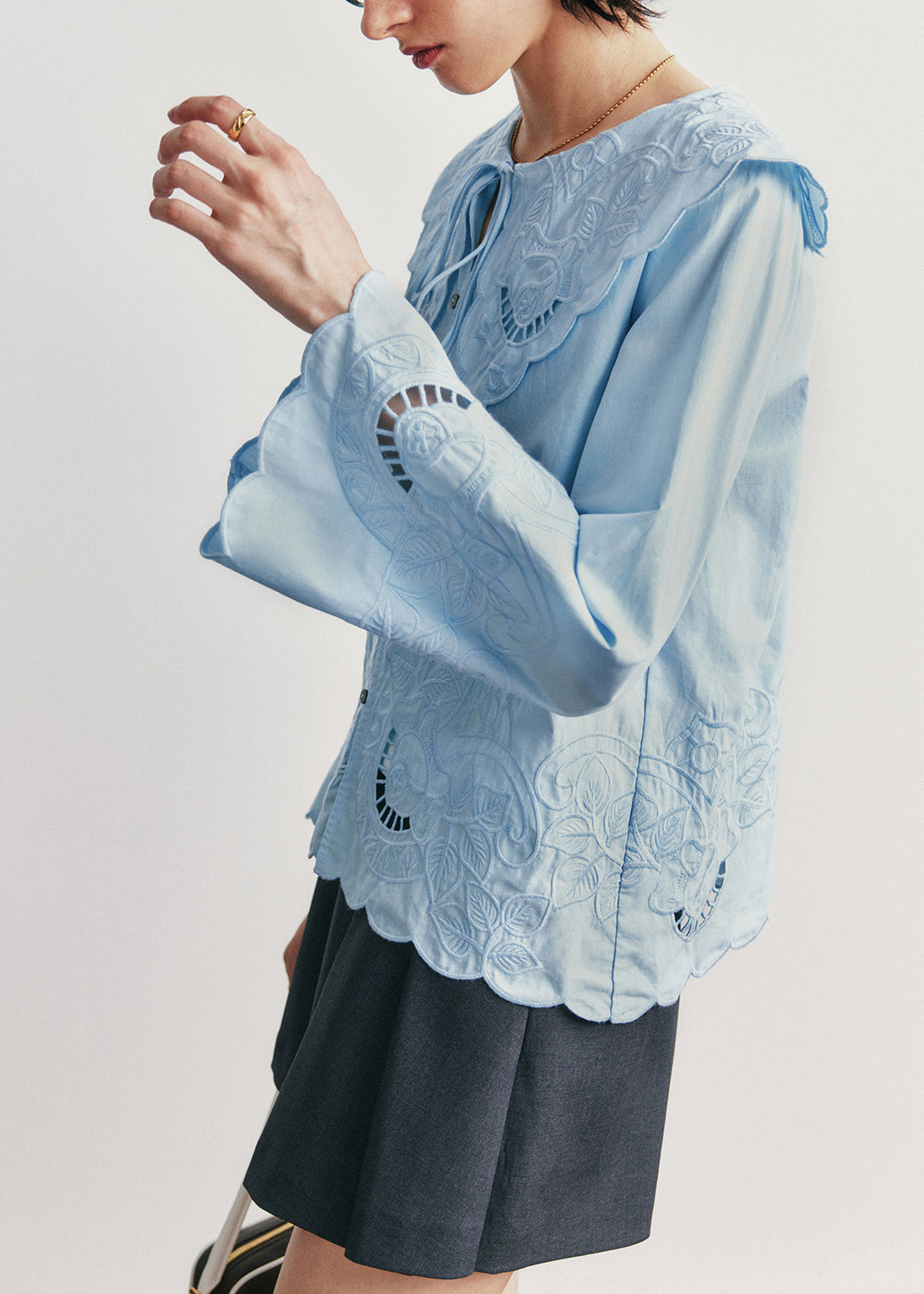 Sophisticated Blouse with a Clean Classic Look