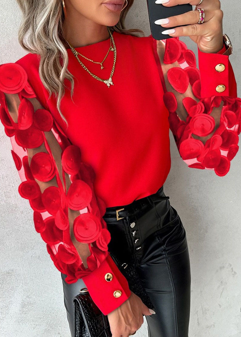 Effortlessly Elegant Top with a Timeless Design
